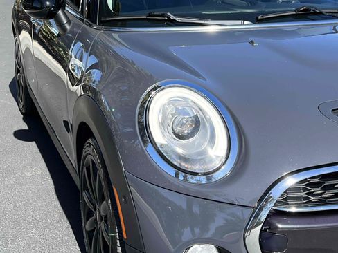 Used 2018 MINI Cooper S FWD image 38