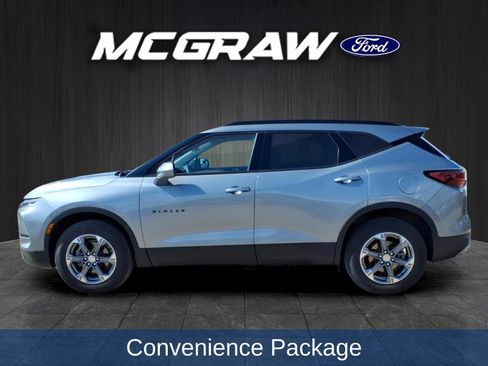 Used 2023 Chevrolet Blazer LT w/ Convenience Package FWD image 10