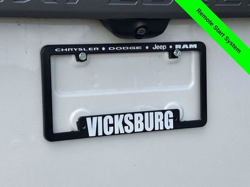 Used 2021 Ford Explorer XLT w/ Equipment Group 202A AWD/4WD image 41