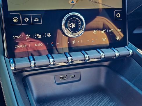 New 2026 GMC Terrain AT4 w/ Convenience Package III image 28