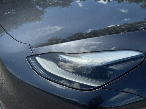 Used 2024 Tesla Model Y Long Range RWD image 2