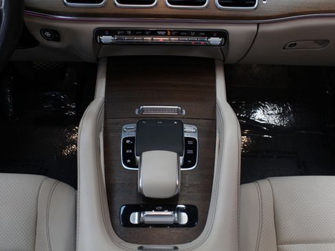 Used 2020 Mercedes-Benz GLS 450 4MATIC image 87