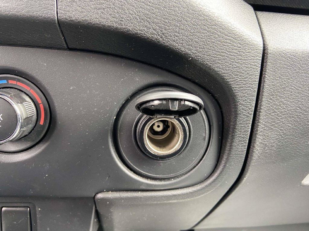 Used 2024 Nissan Frontier SV w/ Technology Package AWD/4WD image 19