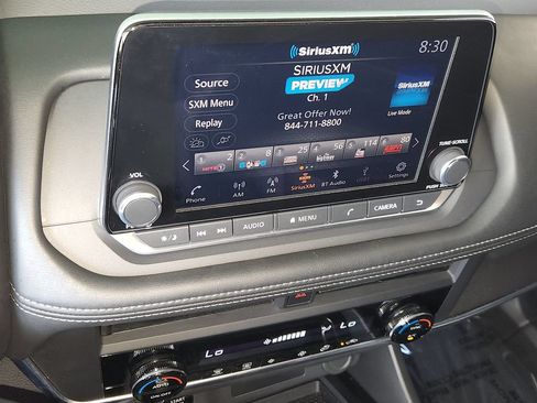 Used 2026 Nissan Rogue SV FWD image 18