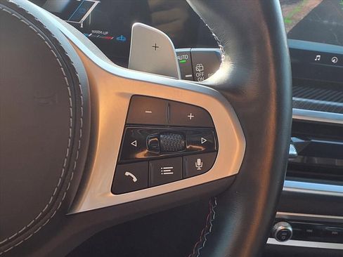 Used 2024 BMW X5 M60i w/ Climate Comfort Package image 15