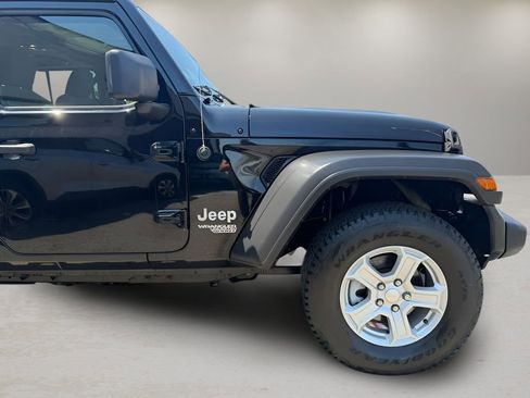 Used 2020 Jeep Wrangler Unlimited Sport S AWD/4WD image 21