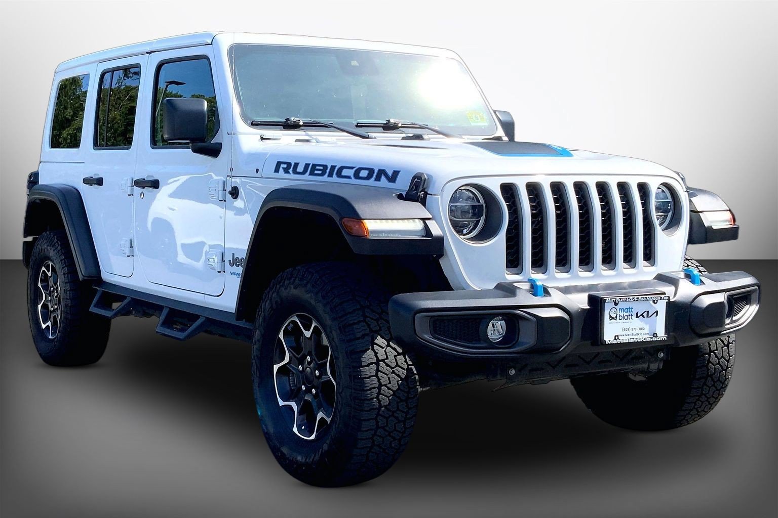 Used 2021 Jeep Wrangler Unlimited Rubicon 4xe w/ Safety Group AWD/4WD image 3