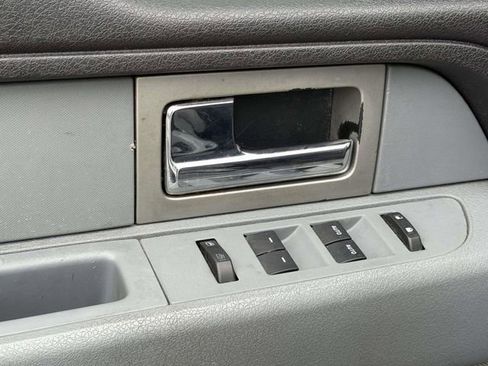 Used 2011 Ford F150 XLT RWD image 15