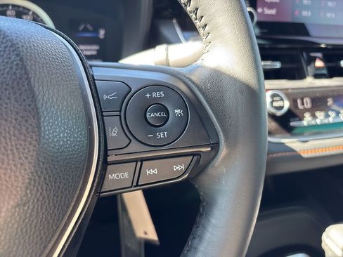 Used 2022 Toyota Corolla SE image 17