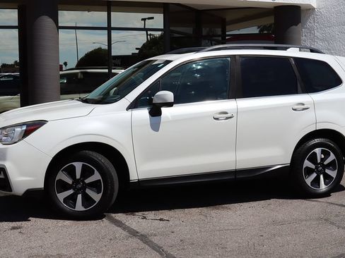 Used 2018 Subaru Forester 2.5i Limited w/ Popular Package #2 AWD/4WD image 4