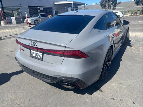 Used 2023 Audi RS 7 Sportback AWD/4WD image 4