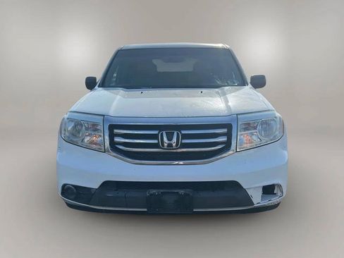 Used 2014 Honda Pilot LX image 2