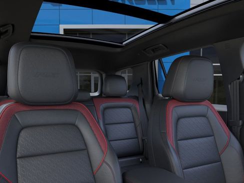New 2026 Chevrolet Equinox RS w/ Convenience Package III FWD image 25
