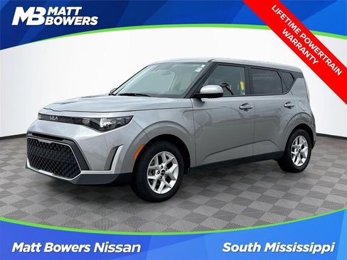 Used 2025 Kia Soul LX w/ LX Technology Package image 1