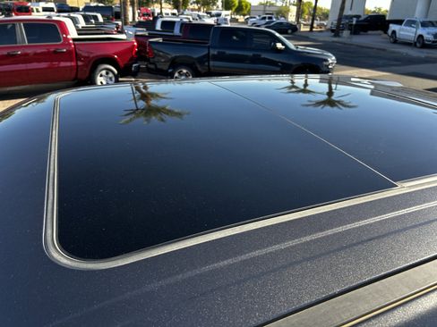 Used 2021 RAM 1500 Limited image 29