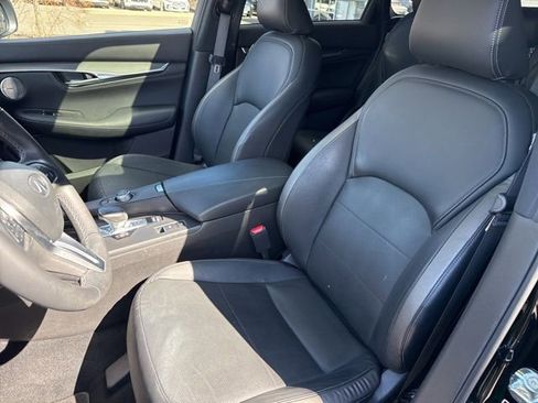 Certified 2023 INFINITI QX55 Essential AWD/4WD image 10