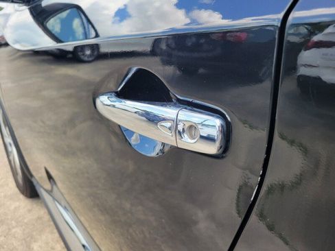 Used 2019 Nissan Murano SL FWD image 9