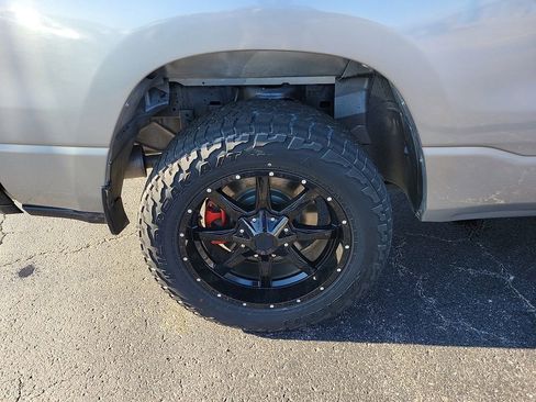 Used 2019 RAM 1500 Big Horn image 7