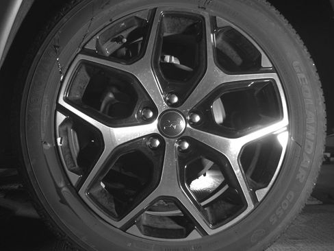 Used 2025 Jeep Compass Limited image 13