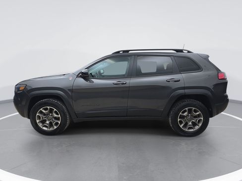 Used 2022 Jeep Cherokee Trailhawk w/ Comfort/Convenience Group AWD/4WD image 7