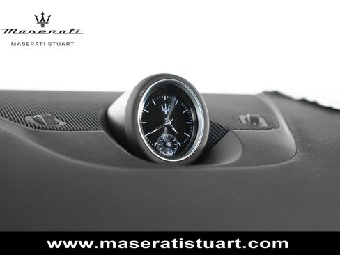 New 2024 Maserati Levante GT Ultima AWD/4WD image 31