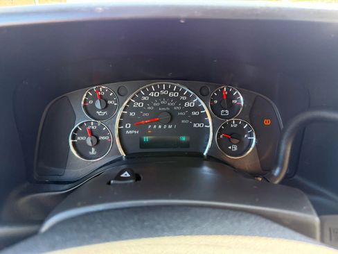 Used 2015 GMC Savana 3500 LT w/ LT Preferred Equipment Group image 24