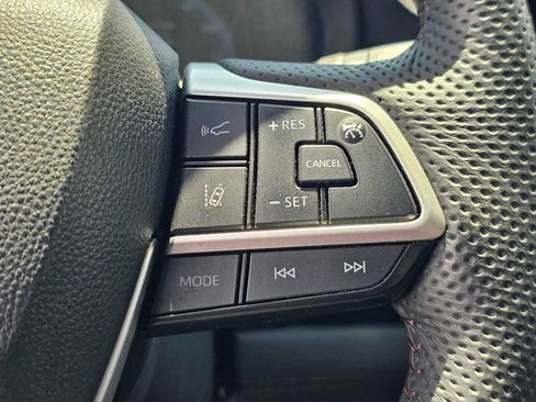 Certified 2025 Toyota Sienna Platinum AWD/4WD image 30