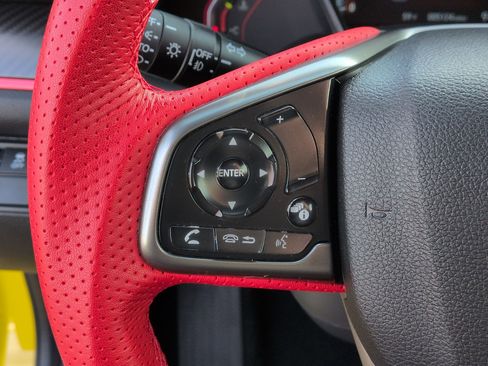 Used 2021 Honda Civic Type R Limited image 19