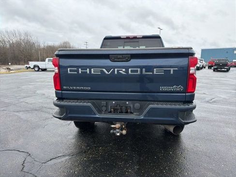 Used 2020 Chevrolet Silverado 2500 High Country w/ Technology Package image 4