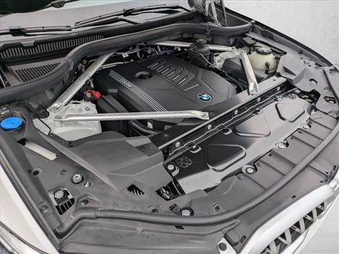 Used 2023 BMW X6 xDrive40i w/ M Sport Package image 23