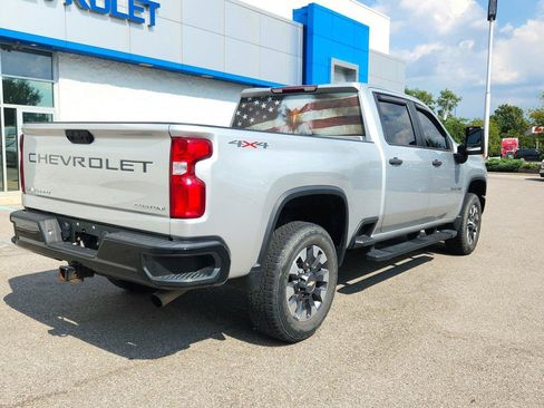 Used 2021 Chevrolet Silverado 2500 Custom w/ Custom Value Package AWD/4WD image 8