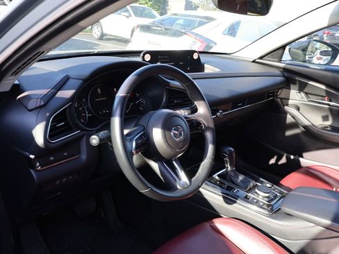 Used 2025 MAZDA CX-30 AWD 2.5 S w/ Preferred Package image 9