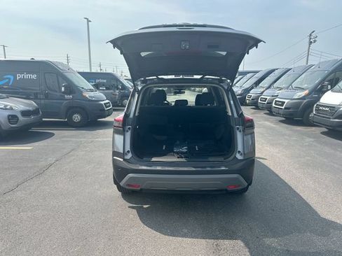 Used 2023 Nissan Rogue SV AWD/4WD image 24