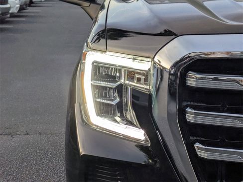 Used 2021 GMC Sierra 1500 SLE w/ LPO, GMC Protection Package image 10