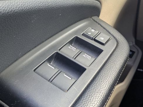 Used 2019 Honda Ridgeline RTL image 25