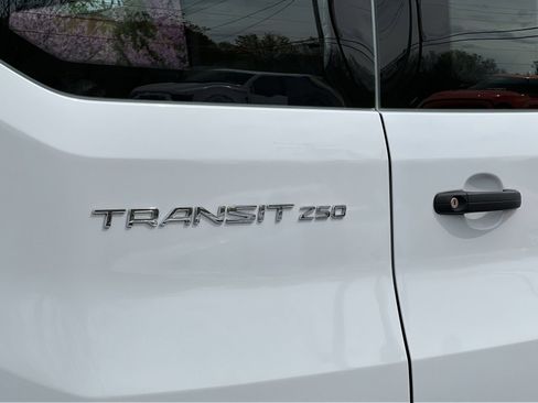 Used 2024 Ford Transit 250 Low Roof w/ Exterior Upgrade Package RWD image 32