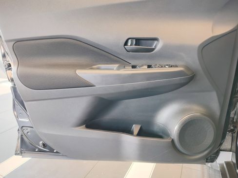 Certified 2024 Nissan Kicks S image 26