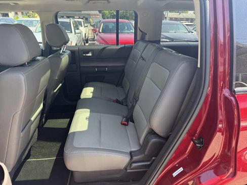 Used 2019 Ford Flex Limited w/ Equipment Group 303A AWD/4WD image 7