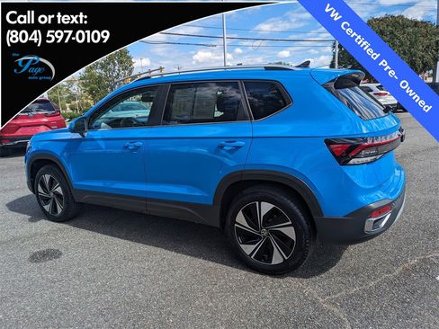 Certified 2025 Volkswagen Taos SE image 6