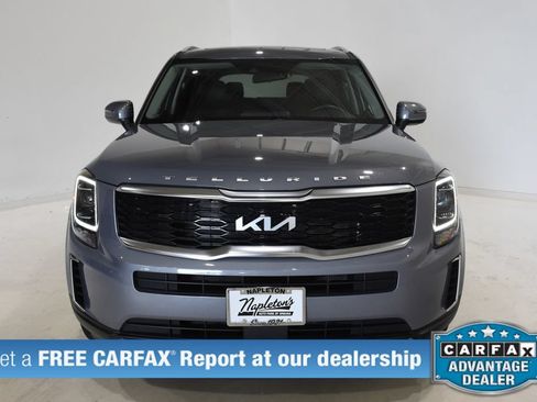 Used 2022 Kia Telluride S AWD/4WD image 2