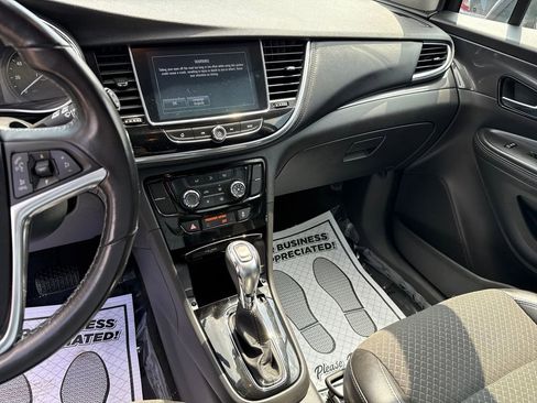 Used 2019 Buick Encore Preferred AWD/4WD image 23