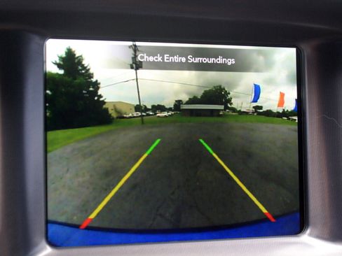 Used 2020 Dodge Charger R/T image 33