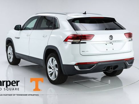 Used 2020 Volkswagen Atlas Cross Sport SEL FWD image 44
