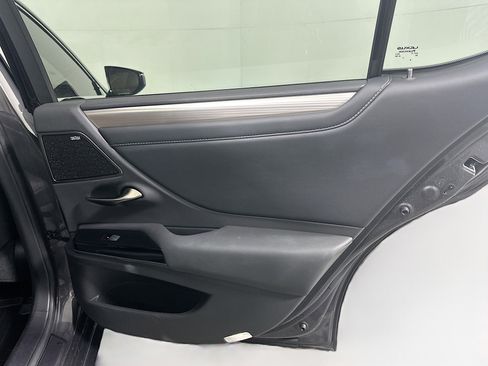 Used 2022 Lexus ES 350 F Sport image 33