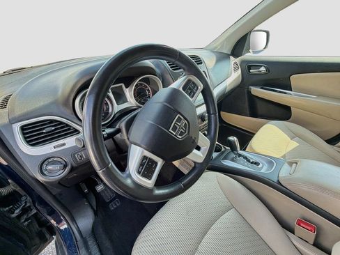 Used 2018 Dodge Journey SXT w/ Safe & Sound Group FWD image 10