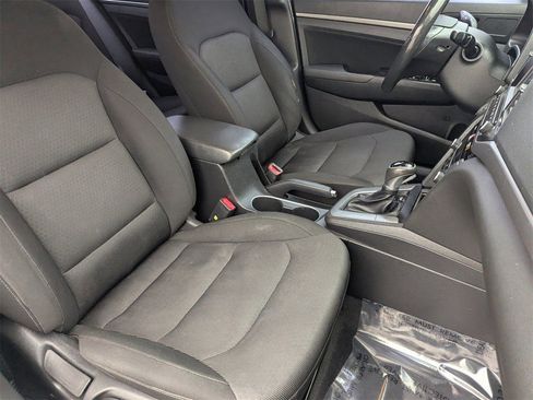 Used 2018 Hyundai Elantra Value Edition image 8