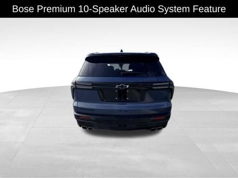 Used 2024 Chevrolet Traverse RS FWD image 6