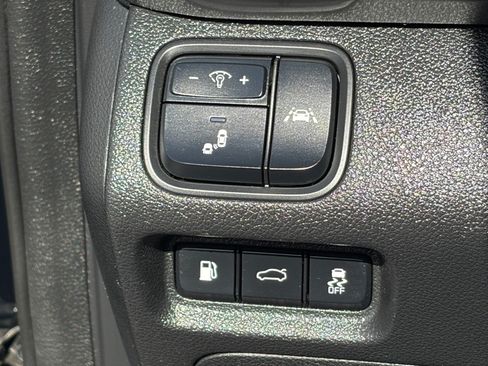 Used 2020 Kia Optima LX FWD image 17