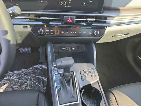 New 2026 Kia Sportage SX FWD image 28