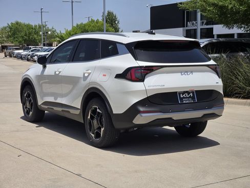 New 2026 Kia Sportage EX AWD/4WD image 3